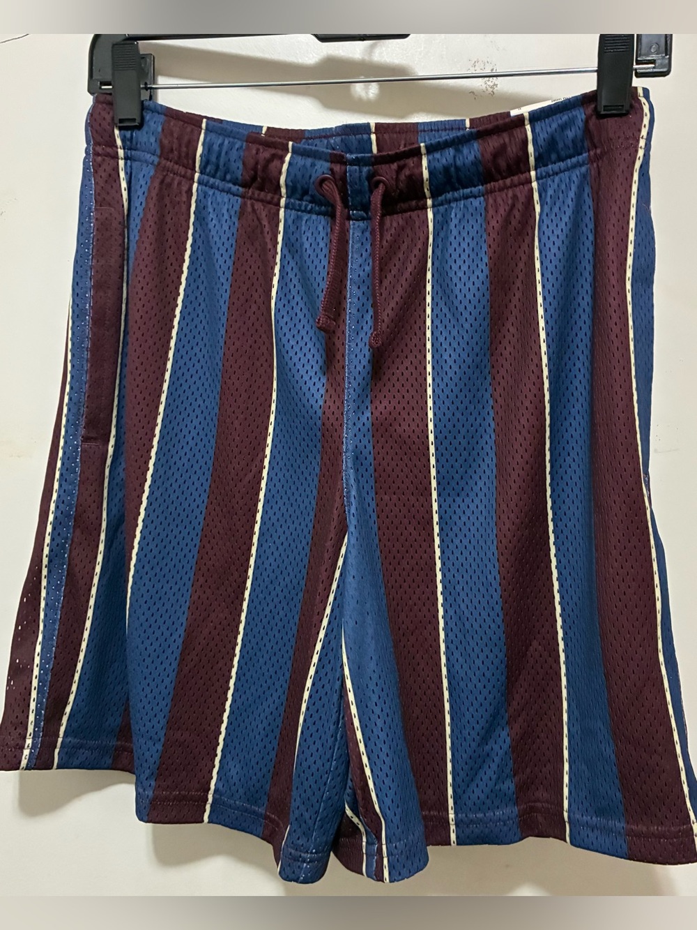 Boy's Striped Mesh Gym Drawstring Shorts - Blue & Burgundy Size XL 18
